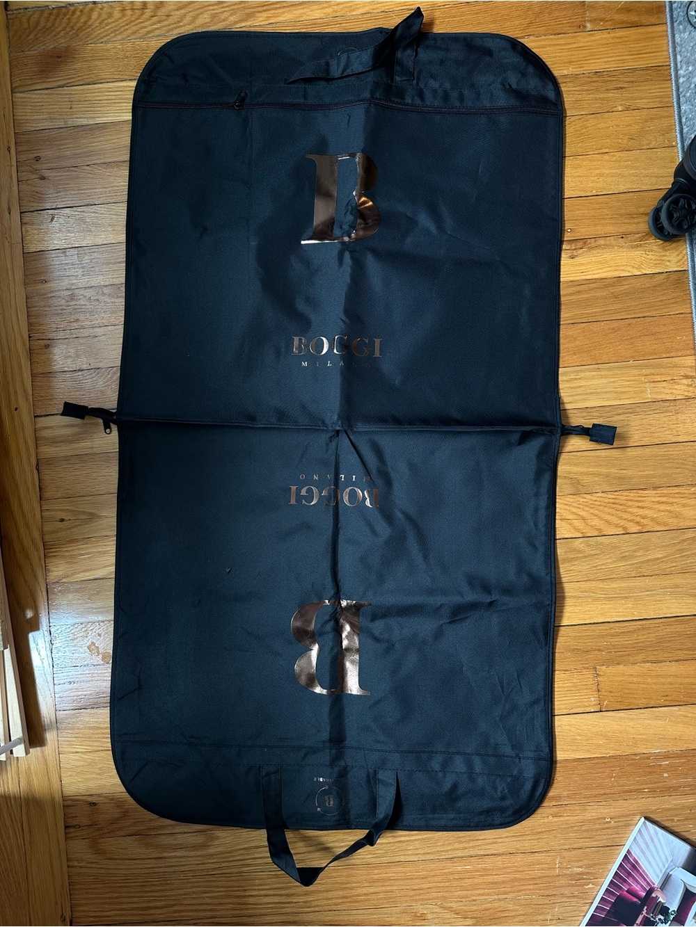 Boggi Milano Black Garment Bag with gold Metallic Logo